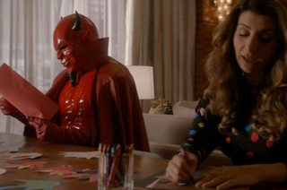 Illustration for article titled The Scream Queens Thanksgiving episode ends the way you expect